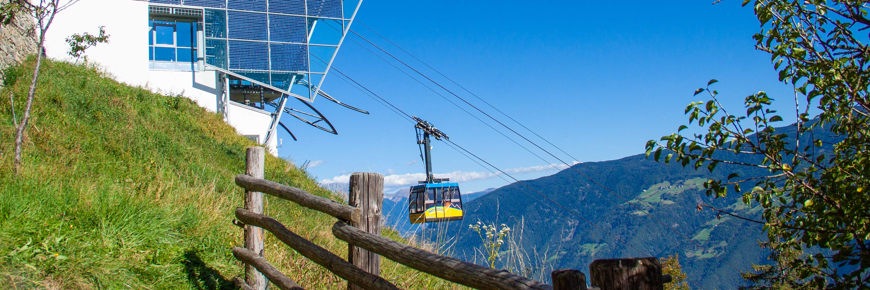 Funivia Unterstell nel villaggio termale di Naturno vicino a Merano in Alto Adige